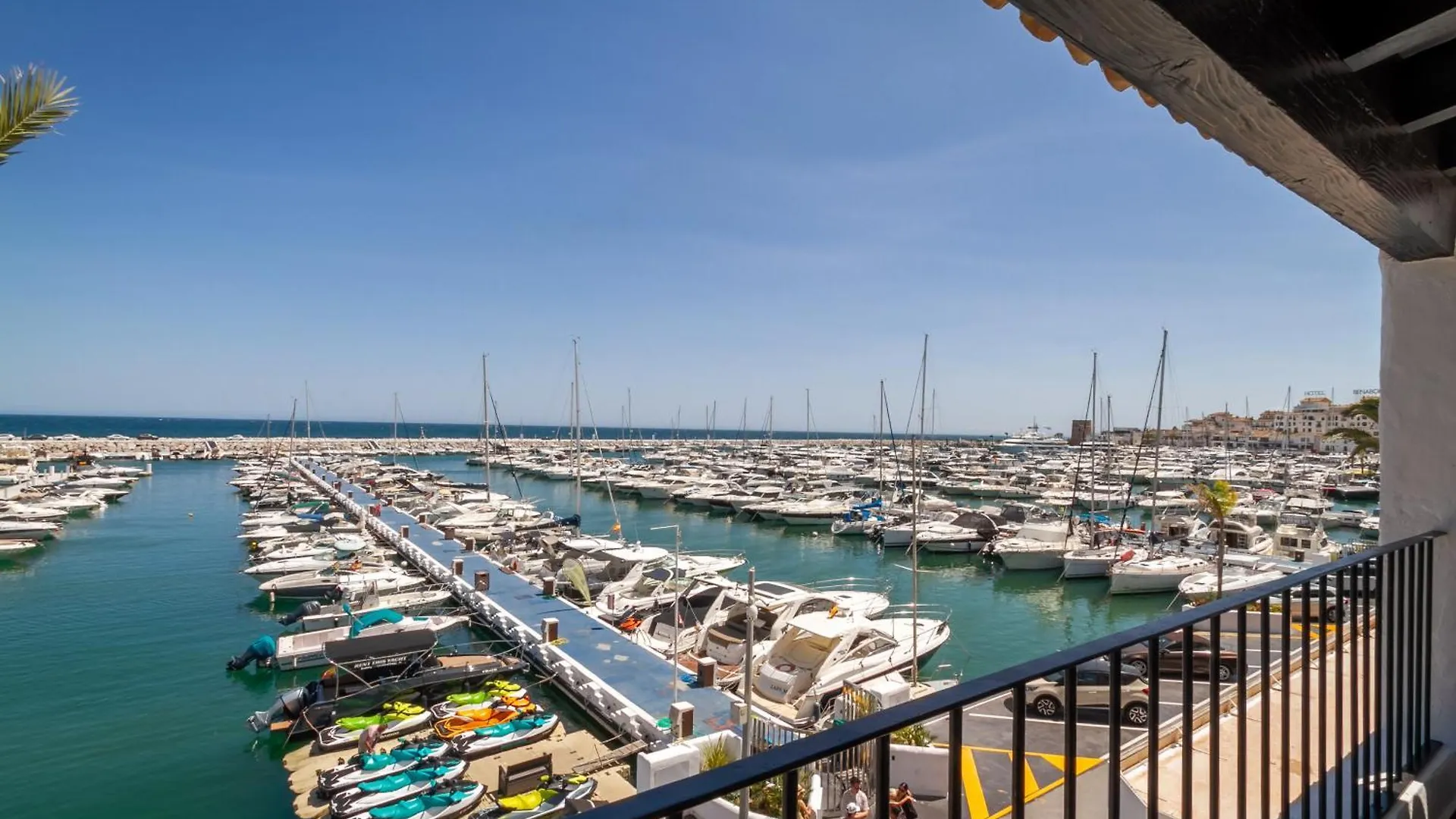 Marbella Banus Suites - Puerto Banus Marina Harbour Seafront Apartment 0*,