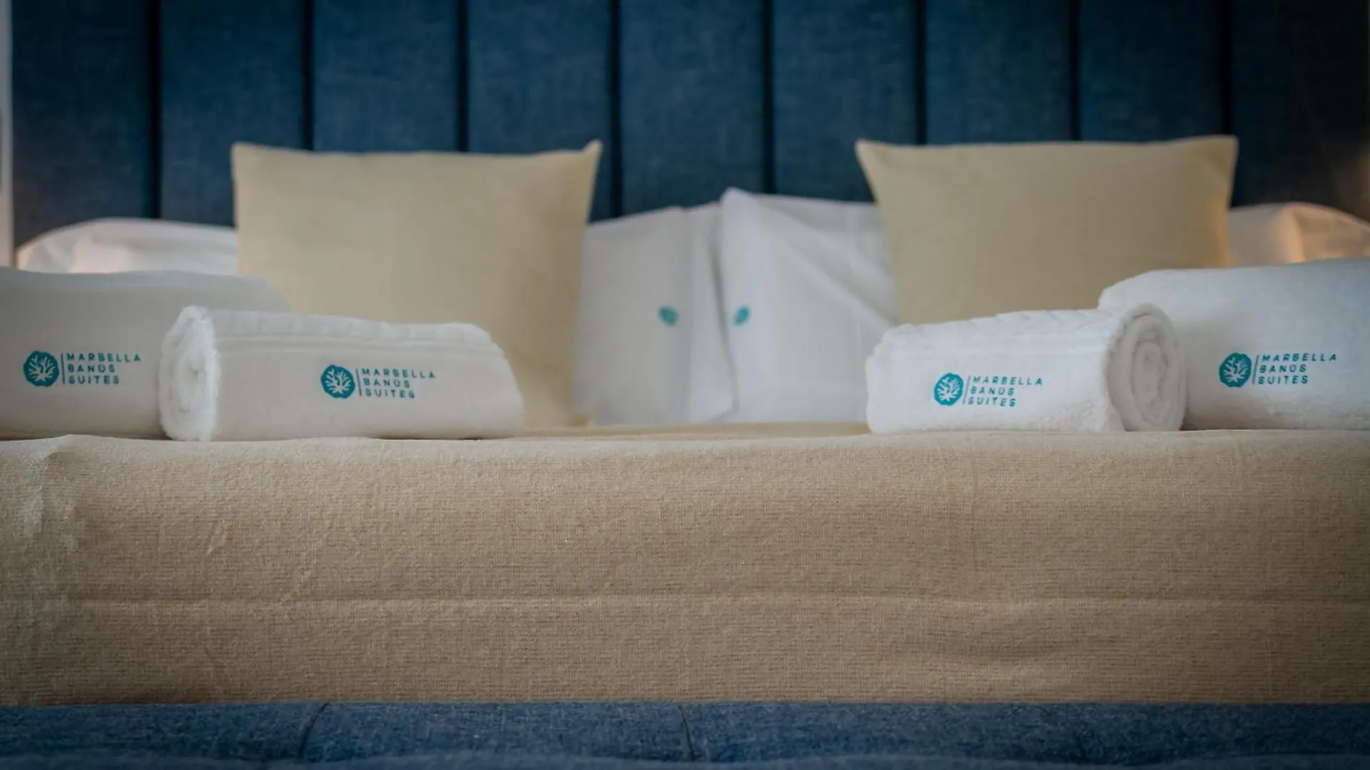Marbella Banus Suites - Puerto Banus Marina Harbour Seafront Apartment Spanyolország